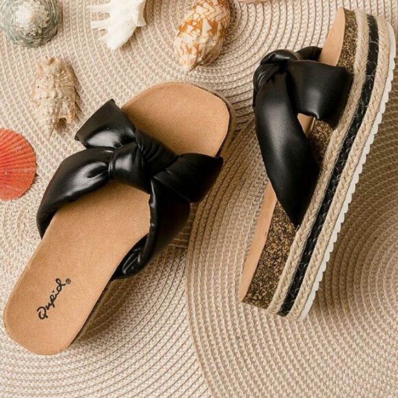 BRAND NEW QUPID CANCUN WOMEN'S PLASFORM SLIDE SANDALS - Picture 1 of 16